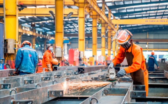 Nhận diện cơ hội và thách thức khi Việt Nam tham gia các hiệp định thương mại tự do