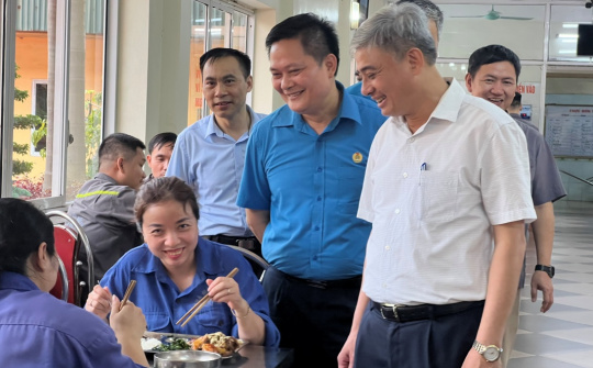 Bữa ăn tri ân trên Công trường Khu Gang Thép Thái Nguyên: 65 năm ấy biết bao nhiêu tình…