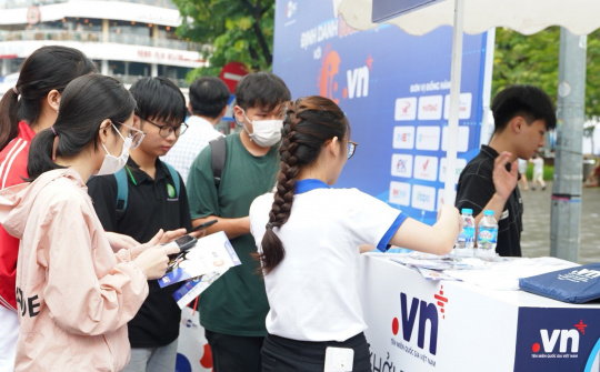 Thúc đẩy sử dụng tên miền quốc gia là “chìa khóa” xây dựng thương hiệu, phát triển kinh doanh trực tuyến