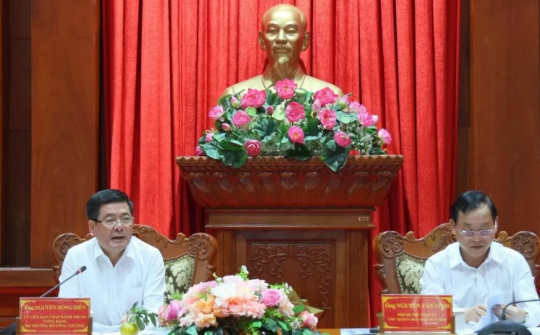 Bộ trưởng Nguyễn Hồng Diên làm việc với tỉnh Tiền Giang