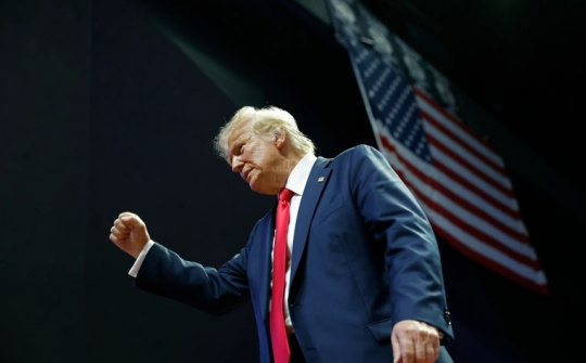 Quốc tế nổi bật: Cú sốc của ông Donald Trump