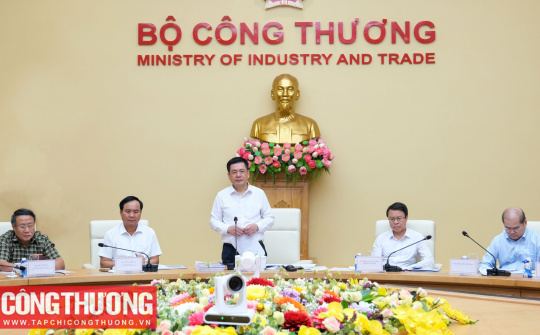Khẩn trương tháo gỡ vướng mắc cho các dự án năng lượng của Quảng Trị
