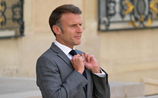 Quốc tế nổi bật: Ông Emmanuel Macron đảo chính hành chính?