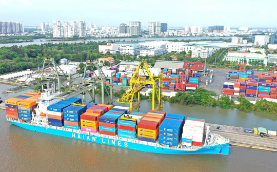 Xếp dỡ Hải An (HAH): Mở thêm loạt tuyến tàu mới, lãi ròng tăng 59%