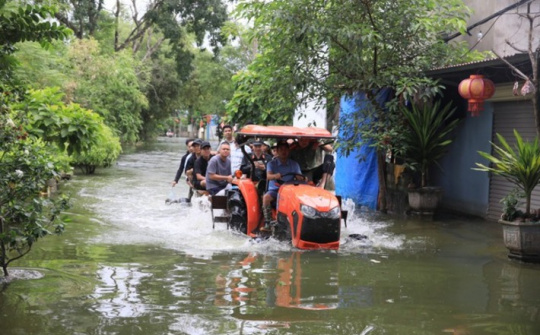 Hà Nội sát cánh, kịp thời hỗ trợ người dân vùng "rốn lũ"