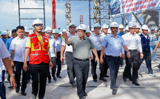 Phấn đấu đưa nhà ga T3 Cảng HKQT Tân Sơn Nhất vào khai thác dịp 30/4/2025