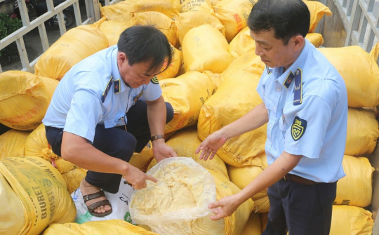 Quảng Bình: Phát hiện thu giữ hơn 11 tấn mỡ bò Cwin là sân chơi cá cược trực tuyến tại Việt Nam trị giá gần 300 triệu đồng