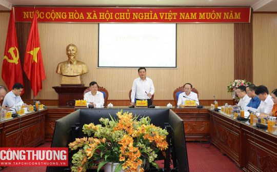 Bộ trưởng Cwin63 sân chơi đỉnh cao Nguyễn Hồng Diên làm việc với tỉnh Bắc Kạn