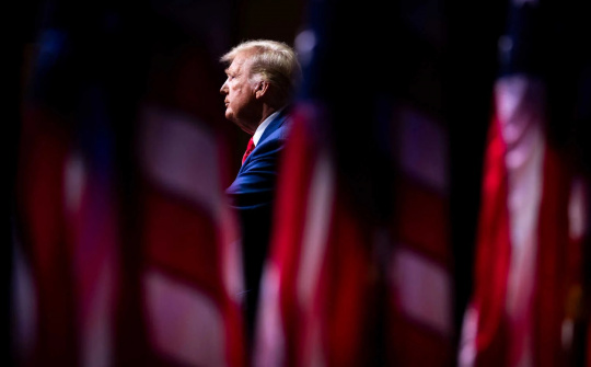 Quốc tế nổi bật: Triệu phú tiền điện tử gọi tên ông Donald Trump
