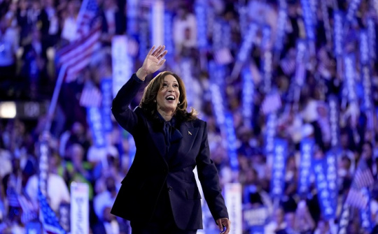 Quốc tế nổi bật: Bà Kamala Harris vẫn được ủng hộ hơn ông Donald Trump