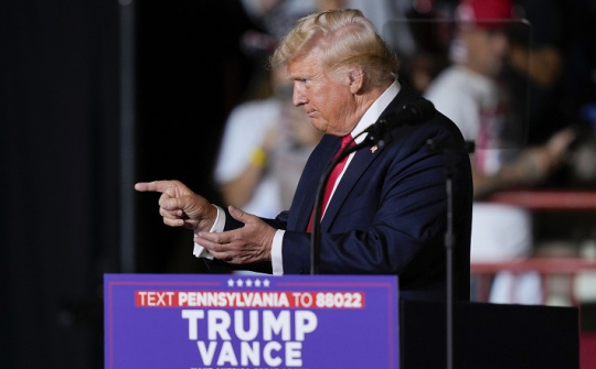 Quốc tế nổi bật: Ông Donald Trump tiếp tục chỉ trích ông Joe Biden