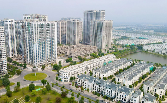 Cá nhân không được mua bán bất động sản quá 10 lần/năm