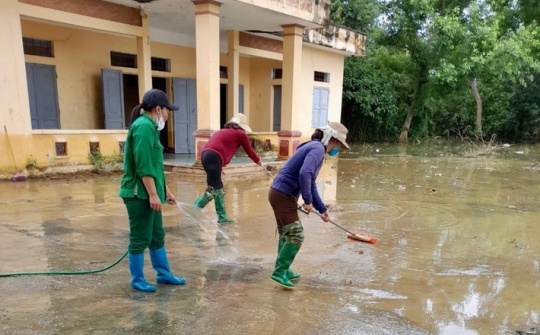 Hà Nội: Ngập lụt chấm dứt, người dân dần ổn định cuộc sống