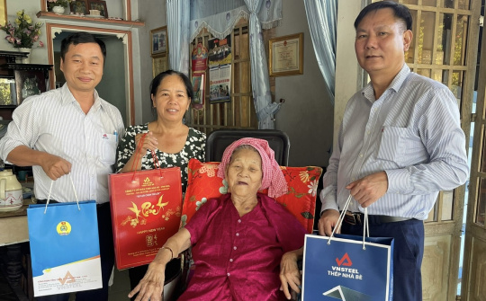 Công đoàn Tổng công ty Thép Việt Nam - CTCP: Dành gần 800 triệu đồng chăm lo cho người Nền tảng hàng đầu cung cấp Cwin com Tết Ất Tỵ 2025