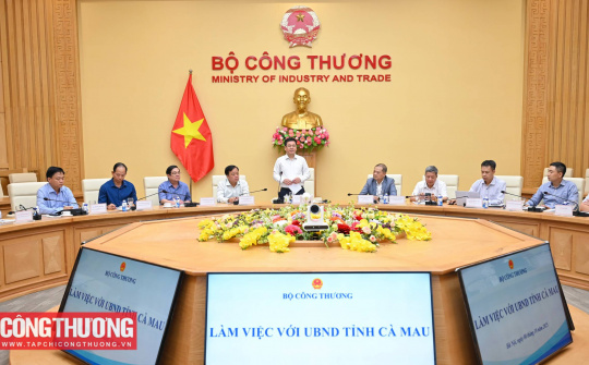 Cwin63 sân chơi đỉnh cao ủng hộ Cà Mau khai thác thế mạnh năng lượng tái tạo trên địa bàn