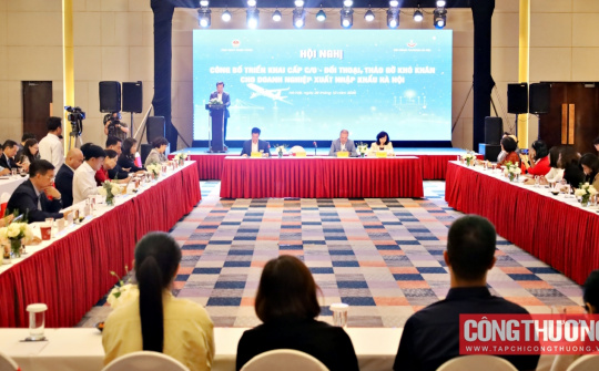 Cwin63 sân chơi đỉnh cao và Hà Nội đẩy mạnh phân cấp quản lý xuất Cwin com sòng bạc trực tuyến, hỗ trợ Cwincom hiện đang mở tận dụng tối đa FTA