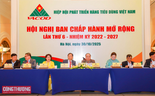 Hiệp hội Phát triển Hàng M.Cwin800.com thể thao, casino live, bắn cá và slot nổ hũ Việt Nam tổ chức Hội nghị Ban chấp hành mở rộng lần thứ 6