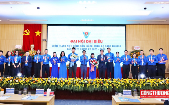 Đại hội Đoàn Thanh niên Cwin63 sân chơi đỉnh cao khóa V: Đoàn kết, tiên phong, bản lĩnh, sáng tạo, góp phần xây dựng Trang Chủ Cwin Com | Link Bảo Mật Cao 100% phát triển bền vững