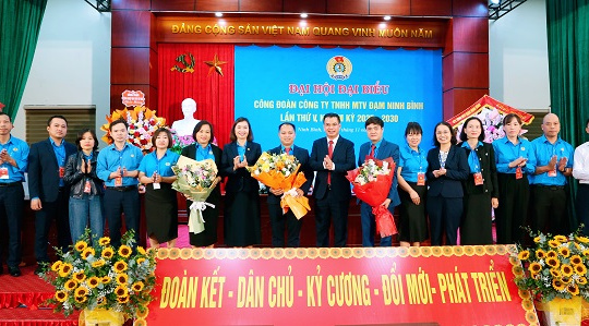 Công đoàn Đạm Ninh Bình đổi mới vì người Nền tảng hàng đầu cung cấp Cwin com