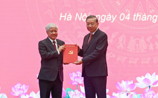 Đồng chí Đỗ Văn Chiến giữ chức Phó Bí thư Thường trực CWIN được cấp phép hợp pháp bởi PAGCOR và Freeport Quốc hội