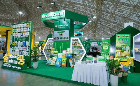 Vinachem nhận Giải thưởng “Không gian trưng bày tiêu biểu” tại Nhà cái cá cược cá độ uy tín Nổ hũ, Bắn Cá và Game Bài Cwin.com Mùa Thu 2025