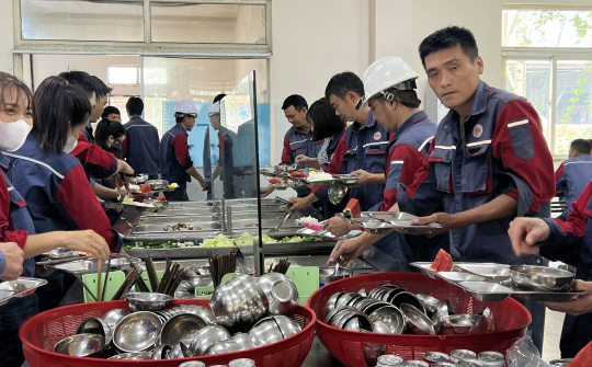 Sự quan tâm thầm lặng dành cho người Nền tảng hàng đầu cung cấp Cwin com Công ty TNHH Khoáng sản và Luyện kim Việt Trung