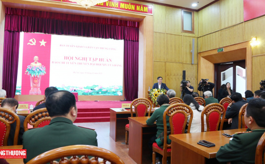 Tập huấn công tác báo chí tuyên truyền Đại hội XIV của Đảng
