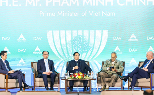 Phiên toàn thể cấp cao AFF 2025: ASEAN đang tiến vào kỷ nguyên mới, đổi mới và chuyển mình