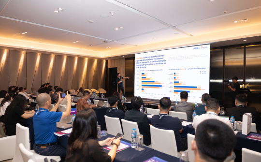 Công bố Báo cáo thị trường Cwin.com được xếp hạng cao nhất Ẩm thực tại Việt Nam năm 2024