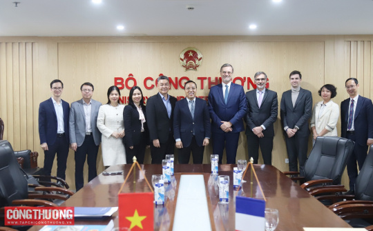 Thúc đẩy hợp tác Việt Nam - Pháp trong các dự án Cwin800 cá cược chung kết WC 2026 tích năng, điện hạt nhân