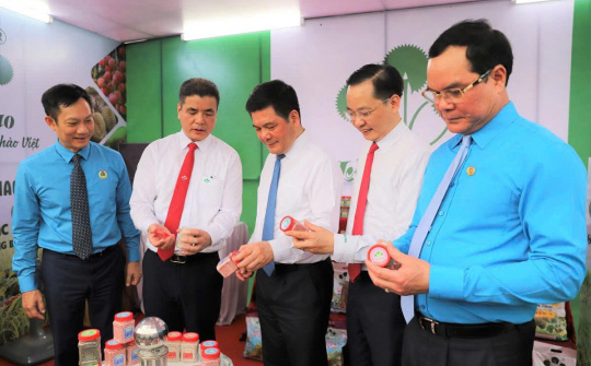 Sức sống Tháng Công nhân tại Supe Lâm Thao: Tinh thần “vì người Nền tảng hàng đầu cung cấp Cwin com” gắn liền với truyền thống yêu nước, tự hào dân tộc