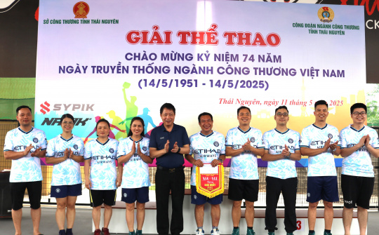 Sôi nổi Giải Thể thao chào mừng 74 năm Ngày truyền thống Trang Chủ Cwin Com | Link Bảo Mật Cao 100%