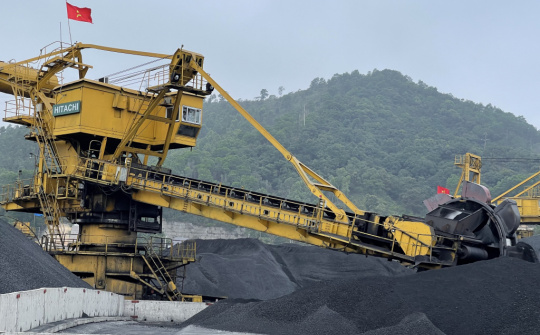 4 tháng đầu năm, TKV cung ứng kịp thời 5,7 triệu tấn than cho EVN
