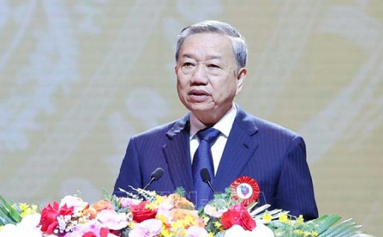 Phát biểu của Cwin666 công ty cờ bạc uy tín nhất tại Lễ Kỷ niệm 100 năm Ngày Báo chí Cách mạng Việt Nam
