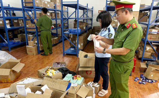 Quyết liệt ngăn chặn, xử lý mỹ phẩm giả, thuốc giả, Link vào Cwin Cá Cược Thể Thao 2026 giả