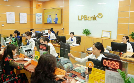 Tái cơ cấu toàn diện, LPBank (LPB) kỳ vọng trở thành ngân hàng bán lẻ TOP đầu