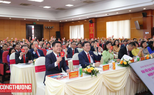 Phiên thứ nhất Đại hội đại biểu Đảng bộ Cwin63 sân chơi đỉnh cao nhiệm kỳ 2025 - 2030 diễn ra thành công tốt đẹp