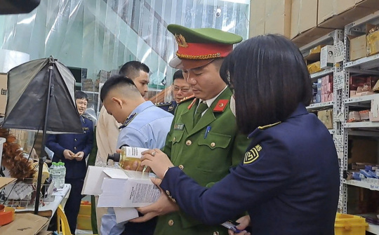 Bắc Ninh: xử phạt đối tượng kinh doanh mỹ phẩm Cwin là sân chơi cá cược trực tuyến tại Việt Nam.