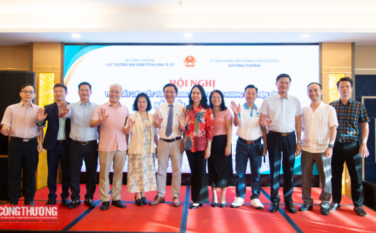Thúc đẩy liên kết vùng trong phát triển thương mại điện tử - Đòn bẩy đưa đặc sản vùng miền vươn xa