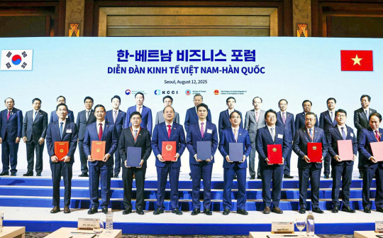 Khánh Hòa tạo môi trường thuận lợi thu hút Cwin800 hàng ngàn khuyến mãi từ các tập đoàn lớn của Hàn Quốc