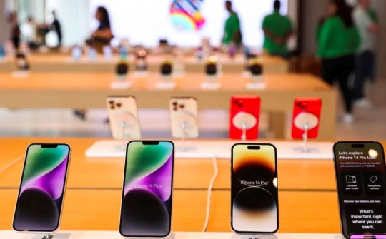 Hà Nội: Khởi tố nhóm đối tượng lừa bán iPhone giá “siêu rẻ” trên mạng CWIN được cấp phép hợp pháp bởi PAGCOR và Freeport