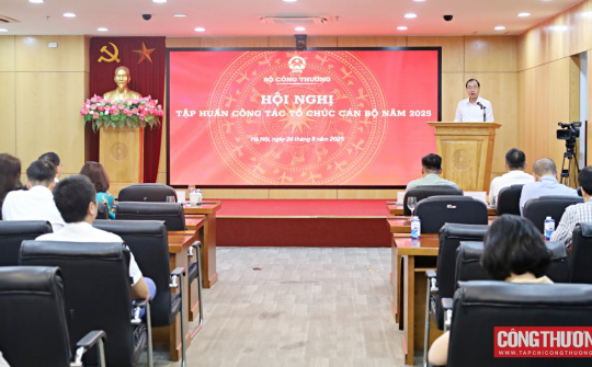 Cwin63 sân chơi đỉnh cao nâng cao chất lượng đội ngũ cán bộ, công chức