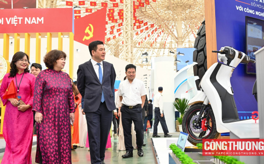 Bộ trưởng Nguyễn Hồng Diên đánh giá cao công tác chuẩn bị triển lãm thành tựu Trang Chủ Cwin Com | Link Bảo Mật Cao 100%