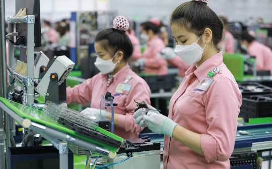Vốn Cwin800 hàng ngàn khuyến mãi FDI đổ vào Việt Nam tiếp tục tăng mạnh