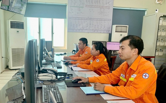 EVNNPT đảm bảo truyền tải điện an toàn, liên tục, ổn định trong 8 tháng năm 2025