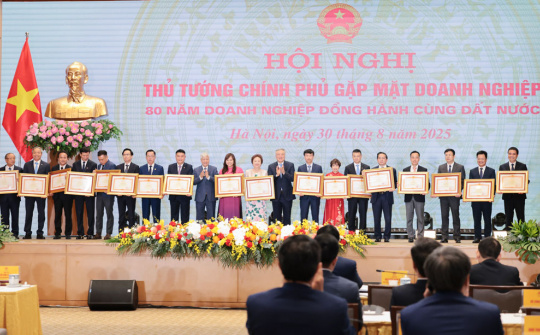 LPBank vinh dự nhận Bằng khen của Thủ tướng Cwin com đăng nhập tại Hội nghị Cwin800 tỷ lệ kèo World Cup 2026 toàn quốc