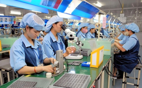 8 tháng, thu hút vốn Cwin800 hàng ngàn khuyến mãi FDI vượt 26 tỷ USD
