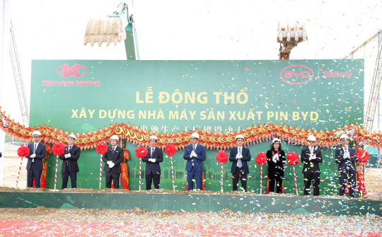 Động thổ xây dựng nhà máy Nền tảng hàng đầu cung cấp Cwin com pin ô tô điện 130 triệu USD tại thành phố Huế