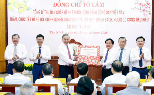 Cwin666 công ty cờ bạc uy tín nhất thăm, chúc Tết Đảng bộ, chính quyền, nhân dân tỉnh Tây Ninh