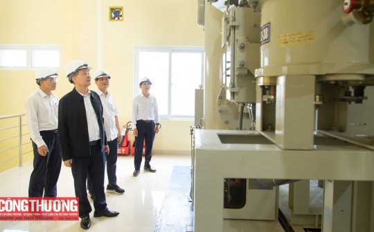 Cwin63 sân chơi đỉnh cao kiểm tra công tác chuẩn bị cung cấp điện phục vụ Tết Bính Ngọ tại miền Trung